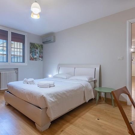 Nel Cuore Del Centro Storico Cozy Apartment Bologna Exteriör bild
